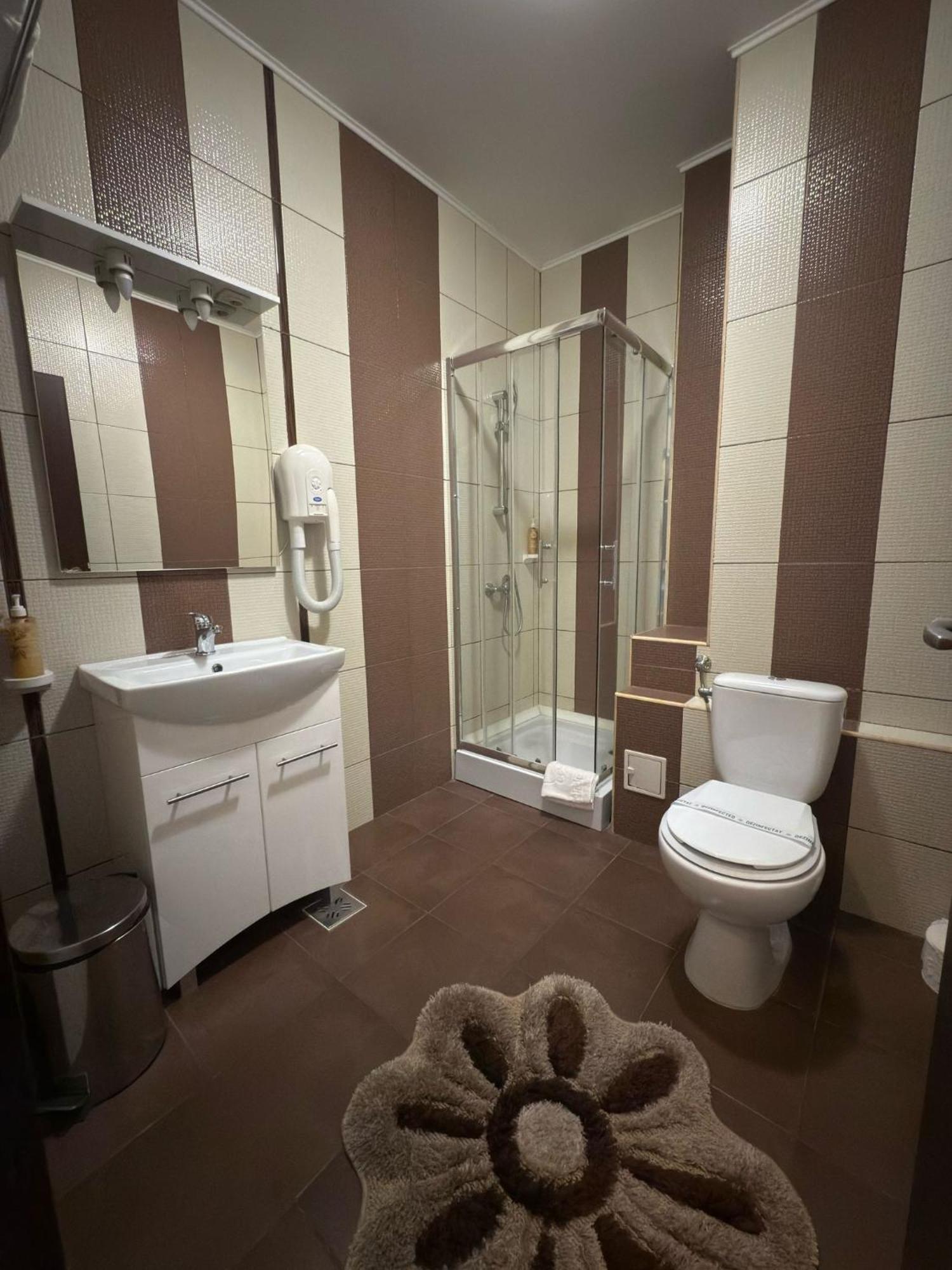 Hotel Miky أراد المظهر الخارجي الصورة