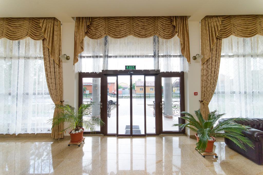 Hotel Miky أراد المظهر الخارجي الصورة